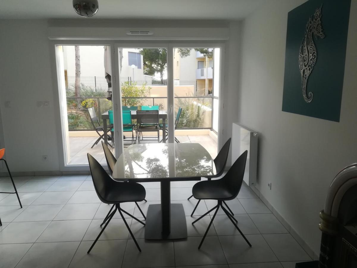 Bel Appartement Avec Terrasse - Plage De Carro A Pied Martigues Luaran gambar