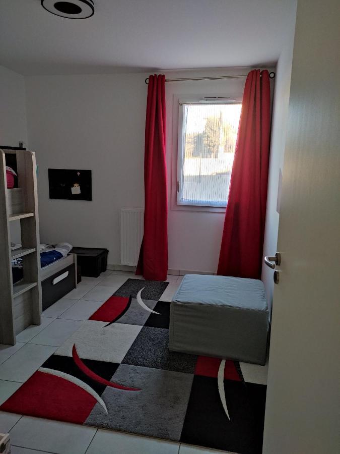 Bel Appartement Avec Terrasse - Plage De Carro A Pied Martigues Luaran gambar